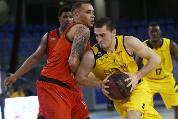 HTV - Bourg-en-Bresse ProB 2013-2014 Axel Julien